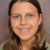 Image of Chloé Berry